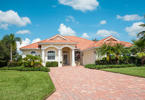 Best Professional Driveway Pavers  in Fowlkes, TN